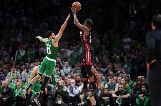 夏聯(lián)-熱火99-88力克凱爾特人 奧蘭多-羅賓遜36+11 沃爾什18+5