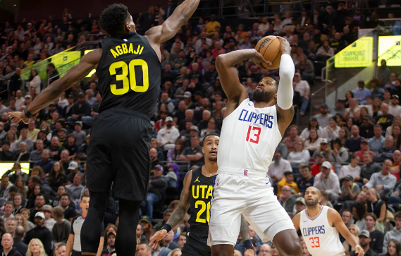 NBA-卡椒空砍61分馬爾卡寧35+12 克拉克森準(zhǔn)絕殺 爵士120-118勝快船