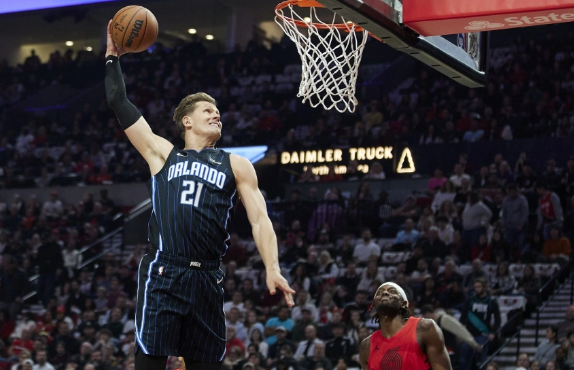 小瓦格納23+5 安東尼18分 夏普24+5 魔術(shù)102-97勝開(kāi)拓者迎2連勝