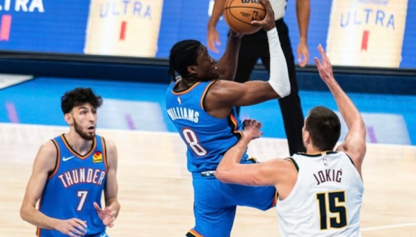 約基奇28+14+5 亞歷山大16中2 霍姆格倫19分 掘金128-95大勝雷霆