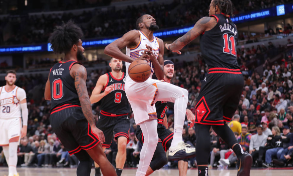 KD25+8+9 弩機(jī)20+16+8+準(zhǔn)絕殺 比爾13分 太陽(yáng)加時(shí)116-115險(xiǎn)勝公牛