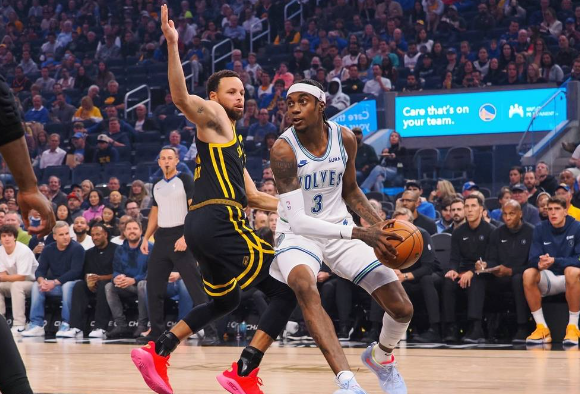 庫(kù)里38+5 華子33+6+7 唐斯21+14 森林狼116-110力克勇士取6連勝