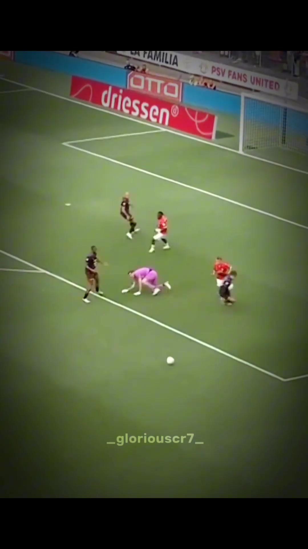 永不放棄！世界級(jí)撲救和世界波只在那幾秒