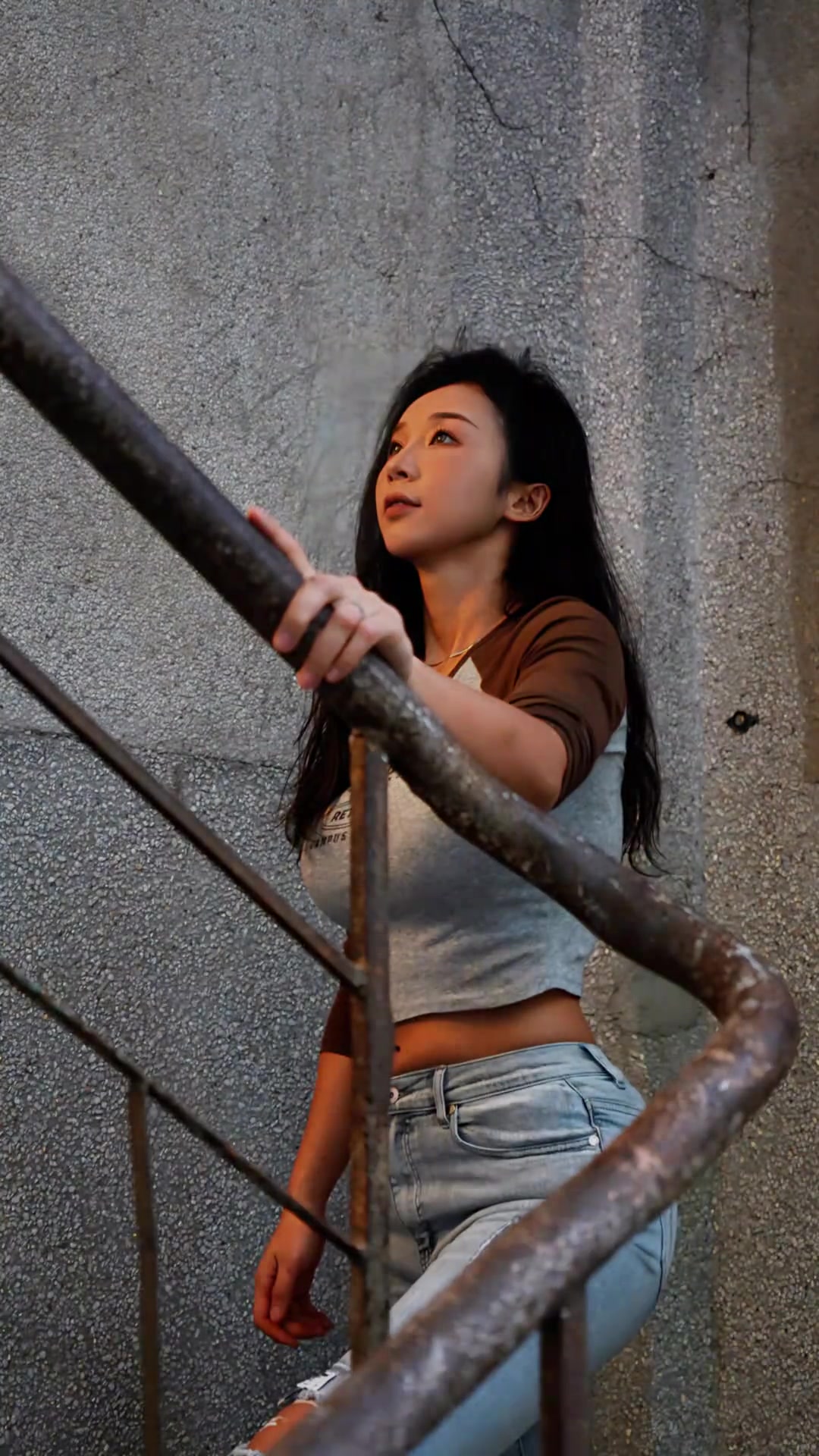 源哥這身材可以了哈！張曼源曬生活照：天一冷又要胖了