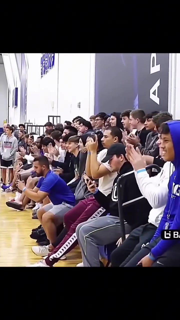 1米7的朱利安-紐曼能在這種環(huán)境里打球，你還有什么借口？