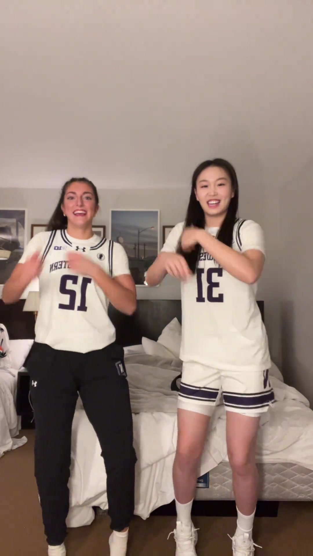 女籃新星王芙蕖曬跳舞：我終于勉強學會跳舞啦