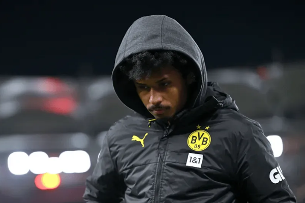 阿德耶米經(jīng)紀(jì)人痛批德國足協(xié)：他為德國國家隊驕傲卻遭到冷遇